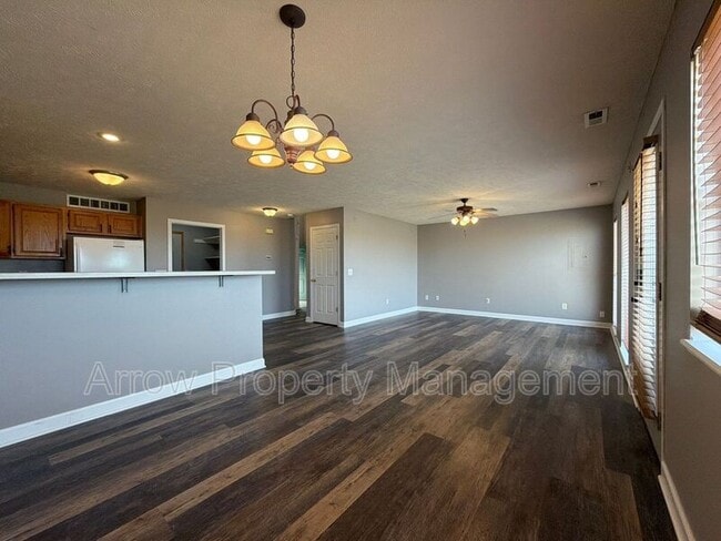 Photo - 5749 NW 14th St