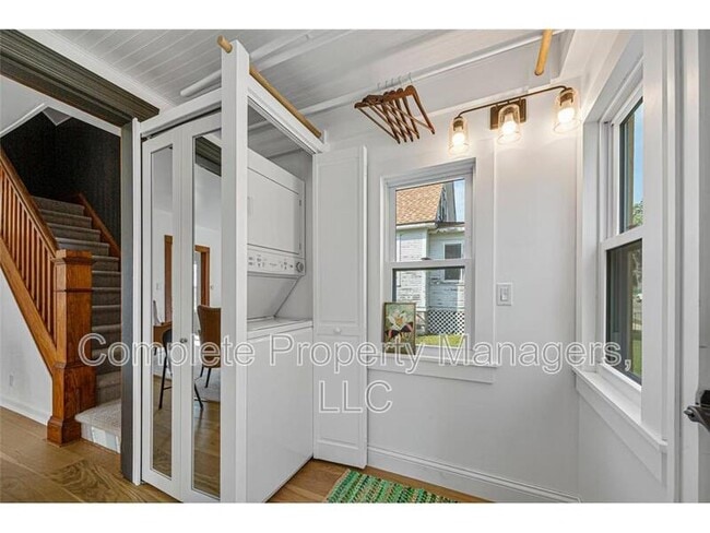 405 Columbus Ave