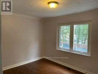 Photo - 94 Woodfern Dr