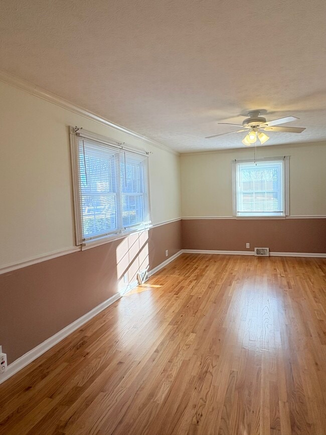 Photo - 11 Hightower Ct