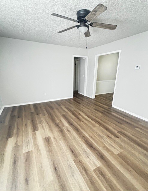 Photo - 309 W Vandament Ave Unit 309