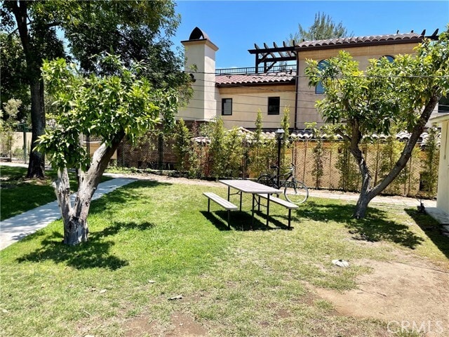 Photo - 1413 5th St Unit B