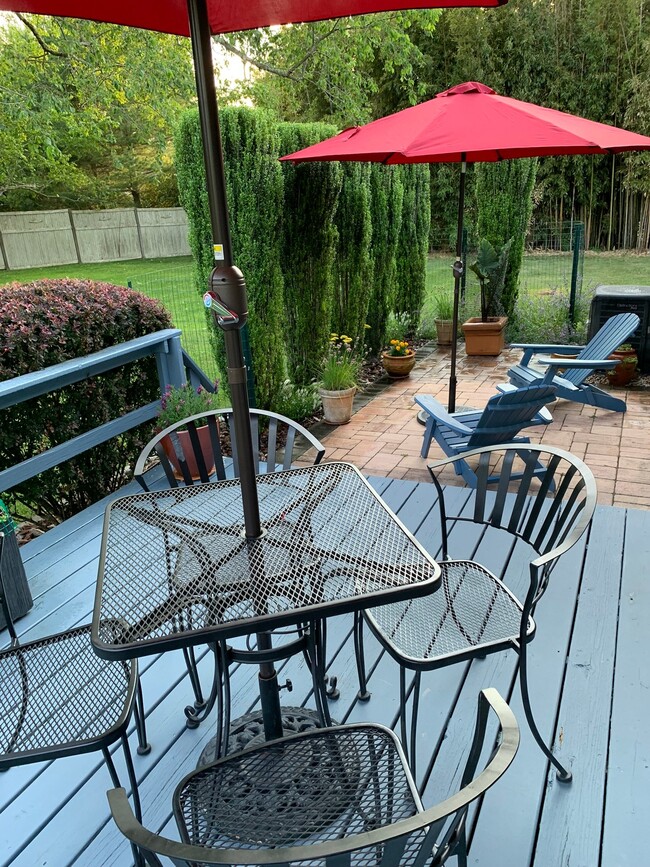 Photo - 24 Worthy Way