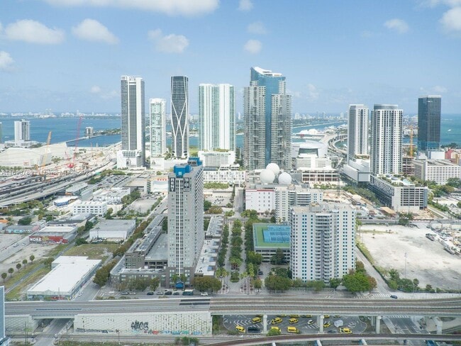 Photo - 800 N Miami Ave Unit E-1708