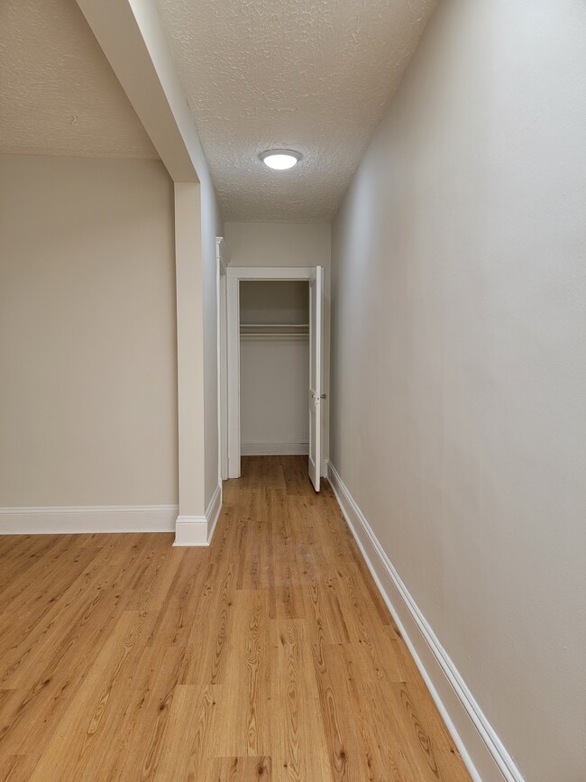 Photo - 114 Woodbridge Ave