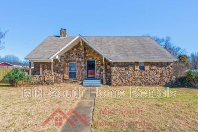 Building Photo - 5164 Brushwood Dr