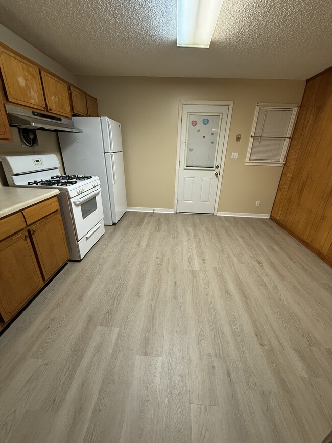 Photo - 29 Kemmons Dr