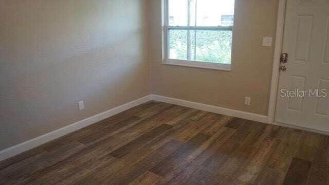 Photo - 520 70th St N