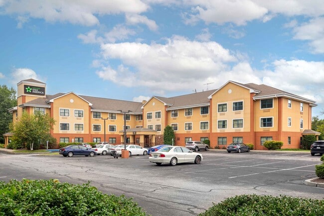 Furnished Studio-Boston - Westborough - Co... - Furnished Studio-Boston - Westborough - Co...