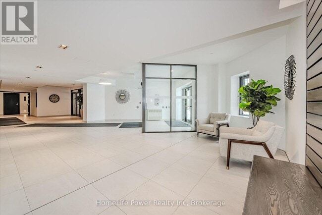 Photo - 332 Gosling Gardens Unit 803