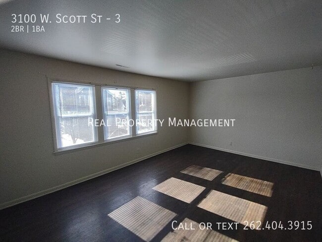 Photo - 3100 W Scott St Unit 3