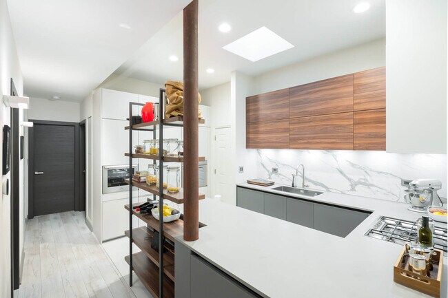 Photo - 1545 N Larrabee St Unidad 3N