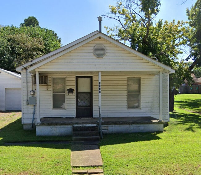 Building Photo - 1309 E River Ave Rental