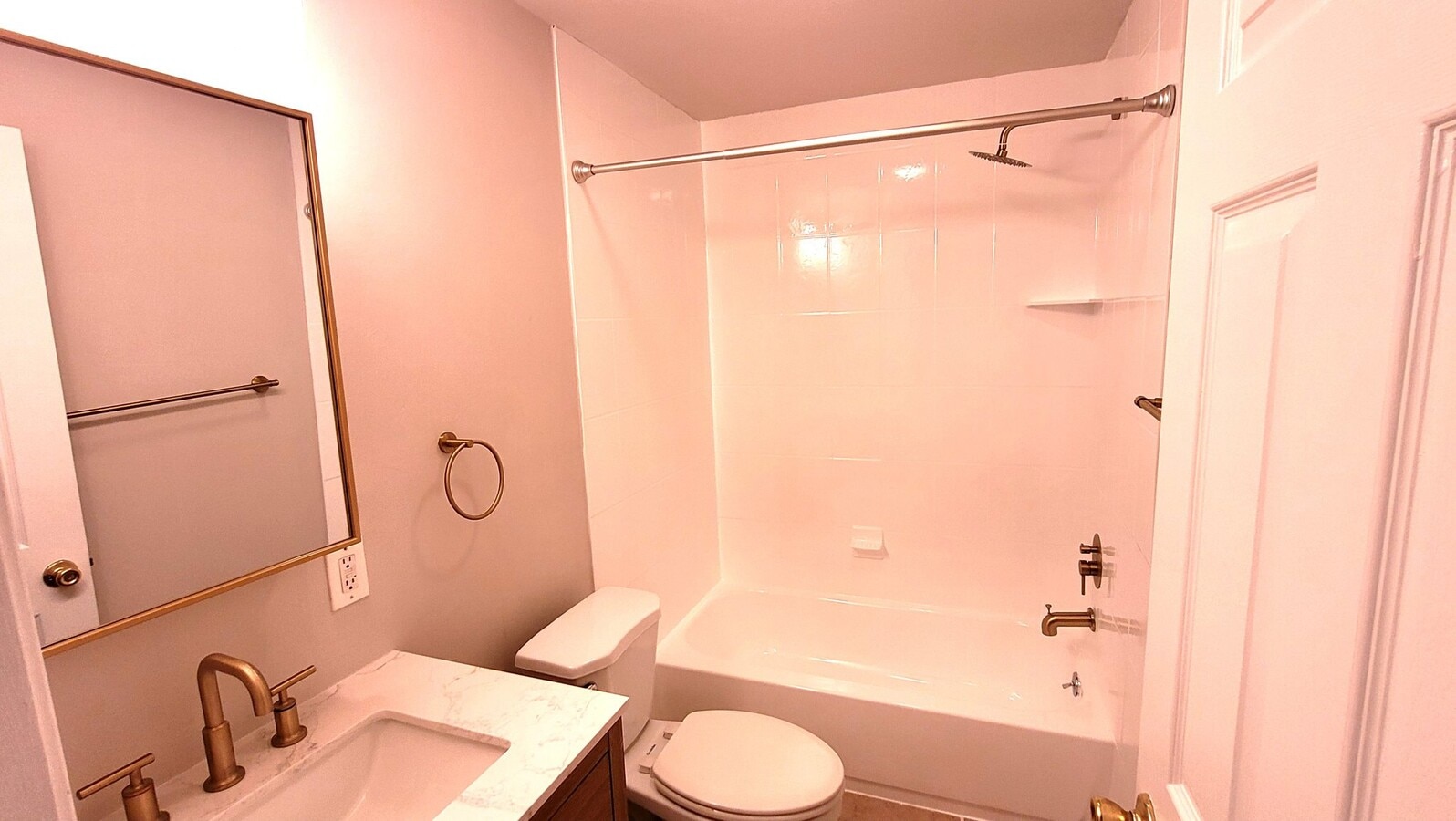 Photo - 839 N 20th St Unidad C-
