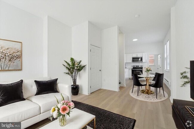Building Photo - 6229 Callowhill St Rental