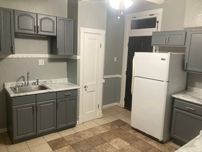 Photo - 4233 Meramec St Unit 1F