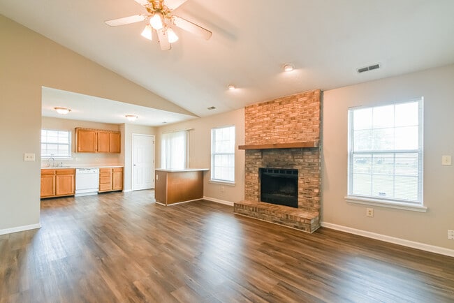 11813 Shannon Pointe Rd