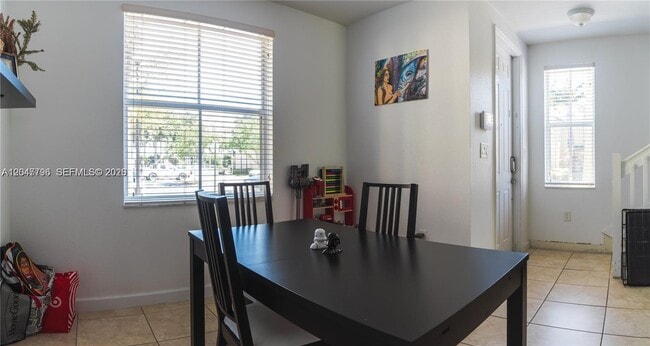 3065 SE 1st Dr Unit 1