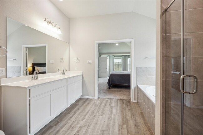 Photo - 6414 Fiddlewood Thicket Ln