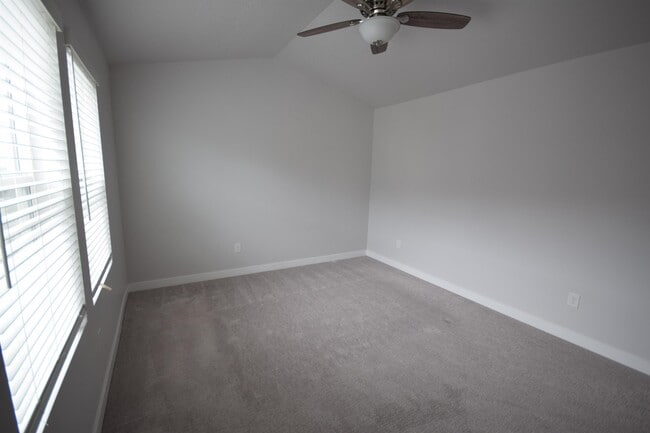 Building Photo - 2142 N 725 W Rental