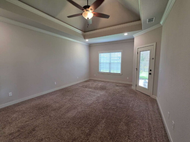 Photo - 2905 SW Satinwood Cove