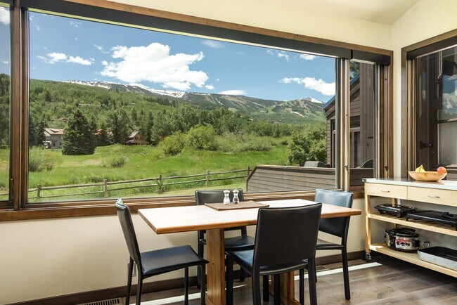 Photo - 2835 Brush Creek Rd