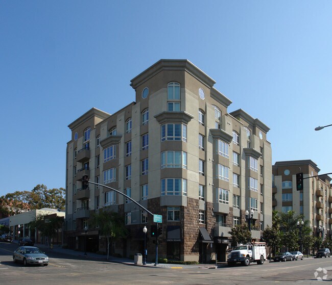 Photo - Union Square At Broadway
