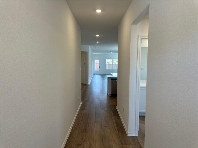 Photo - 2513 Four Waters Lp