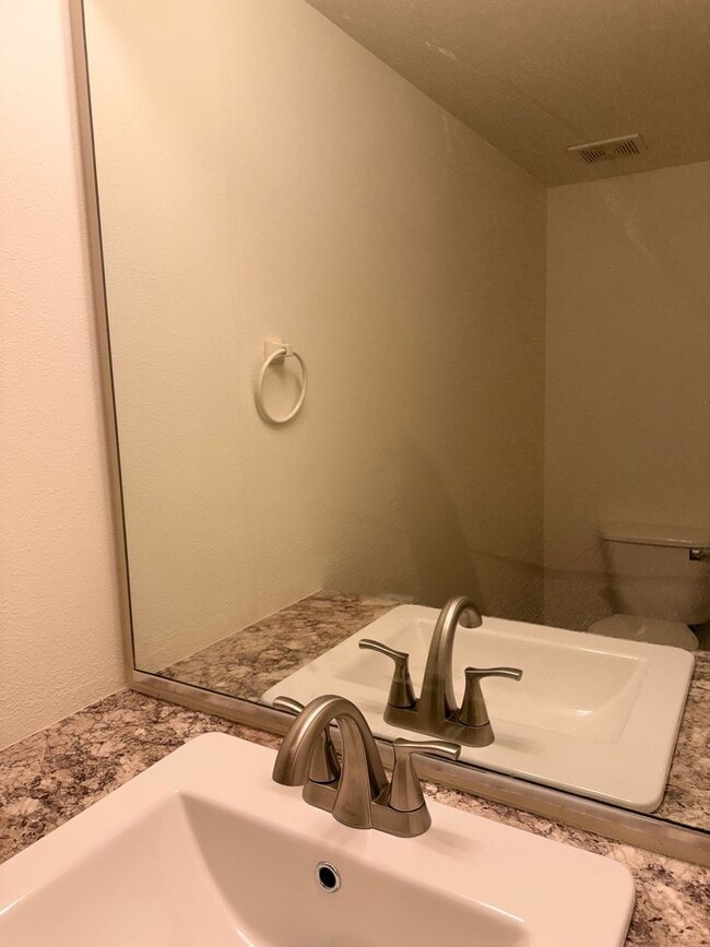 Photo - 2631-2631 Howard St Unit PIN #64 - 2631 Howard Street