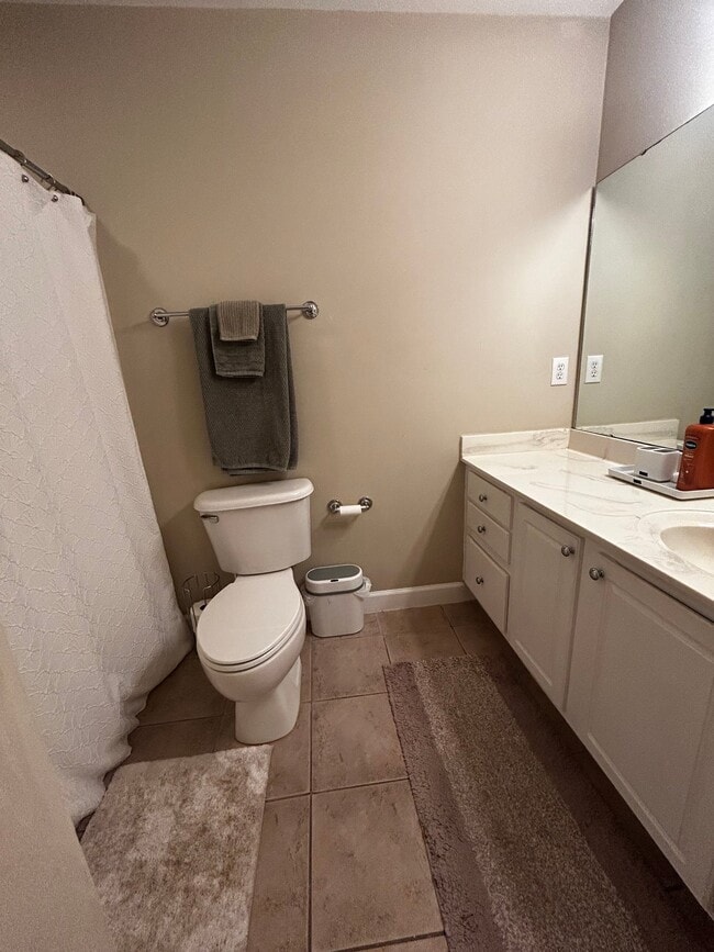 Photo - 841 Saratoga Dr