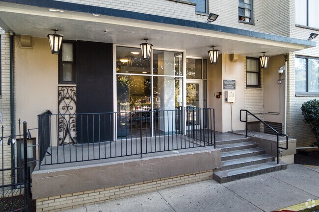 Photo - Richman Towers