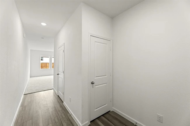Photo - 2104 Revere Dr