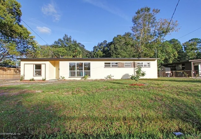 Photo - 3013 Newell Blvd Casa
