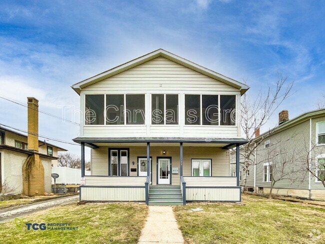 Building Photo - 738 E Main St Rental