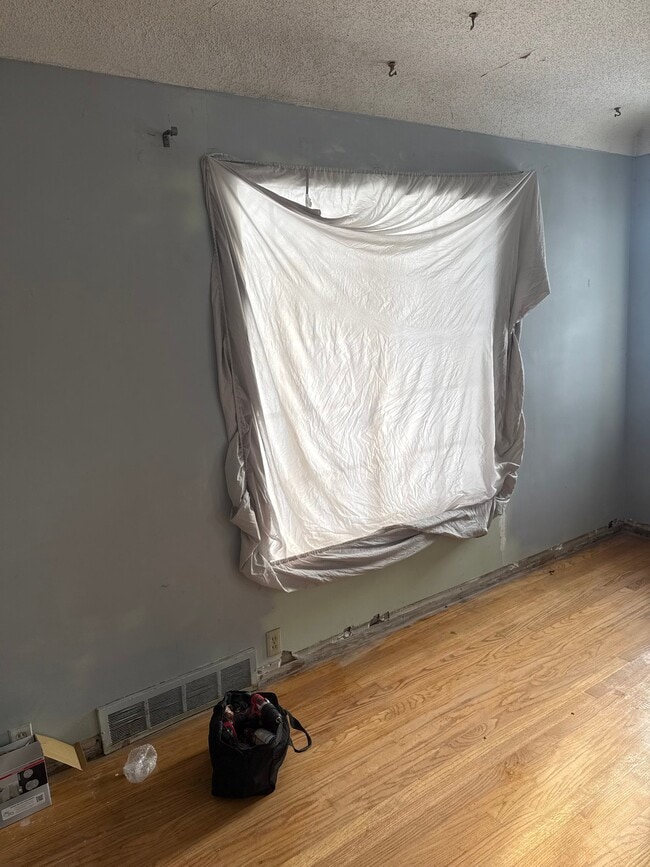 Photo - 3101 Iroquois Ave