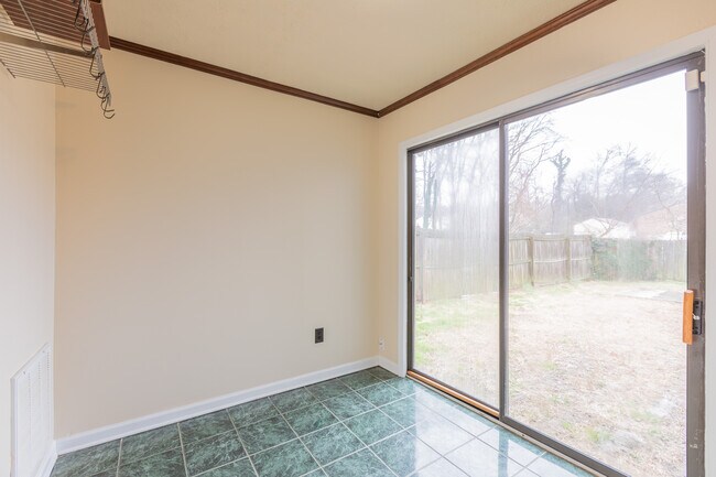 Photo - 11 Overlook Ct