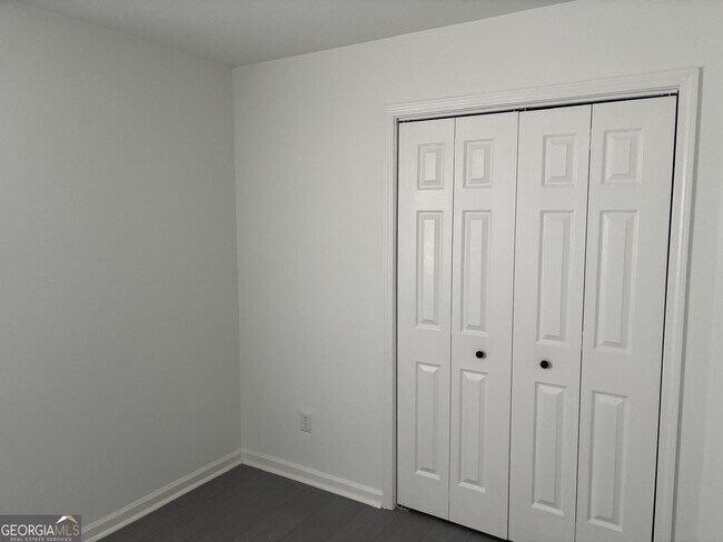 300 Harcourt Pl