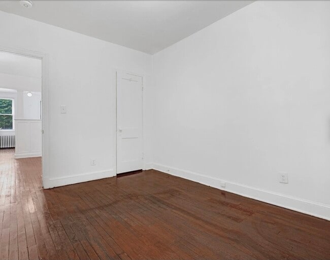 Photo - 195 35th St NE Unit 1