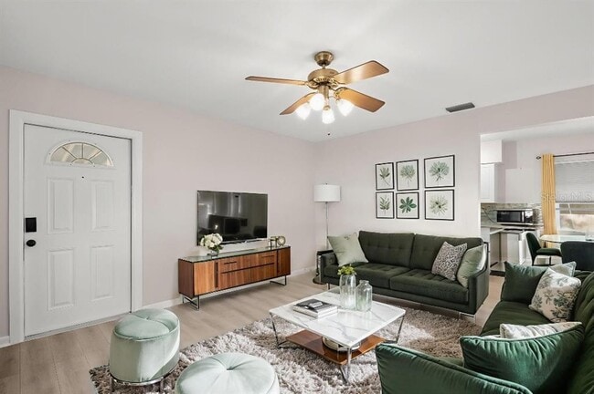 Photo - 5600 33rd Ave N