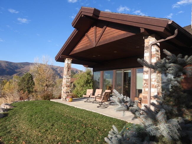 Building Photo - 4398 Sunrise Dr Rental