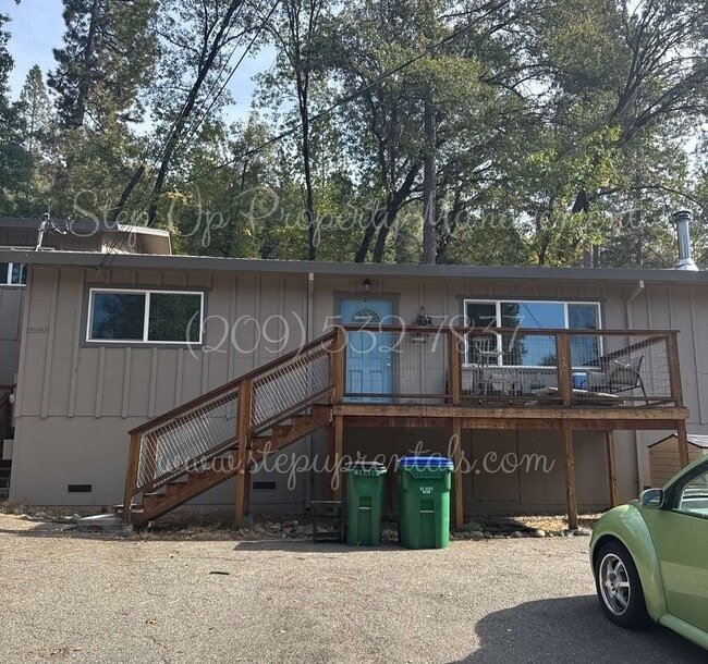 Building Photo - 22101 Crystal Falls Dr Unit A