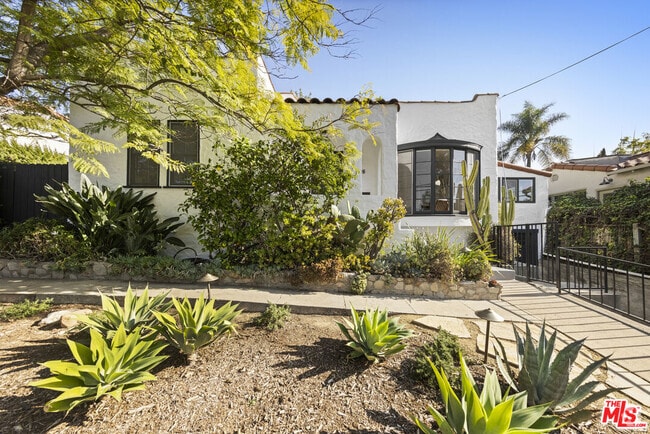 Building Photo - 2226 Princeton Ave Rental