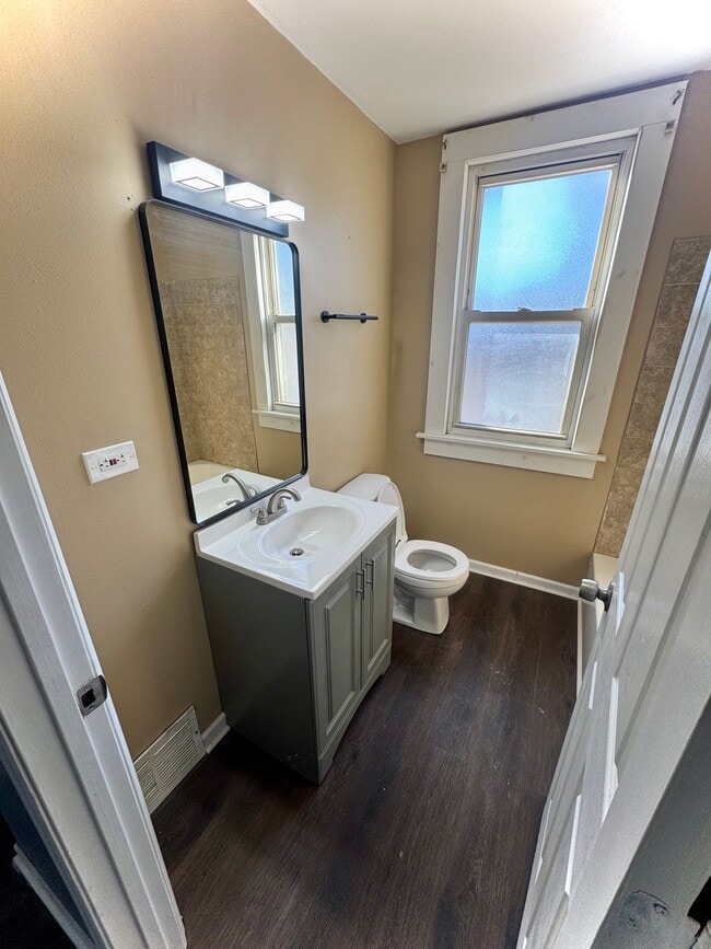 Photo - 8955 S Union Ave