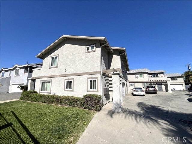 Building Photo - 6043 Quinn St