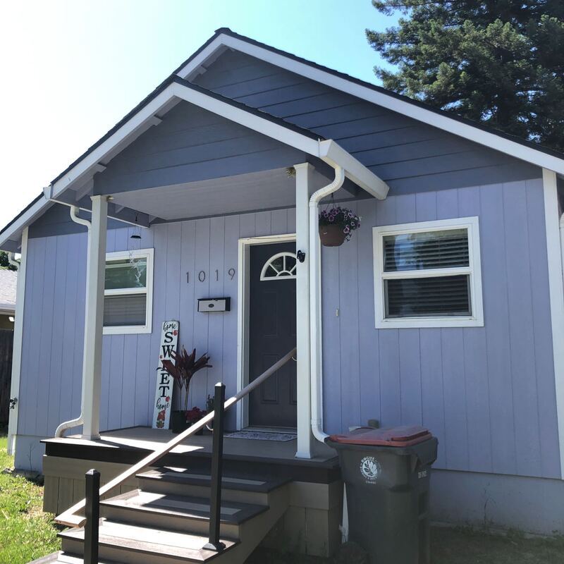 Photo - 1019 W 12th St