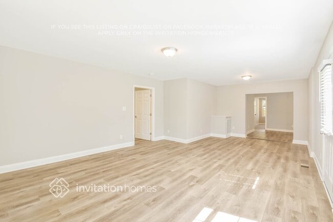 Photo - 6221 Old Coach Rd