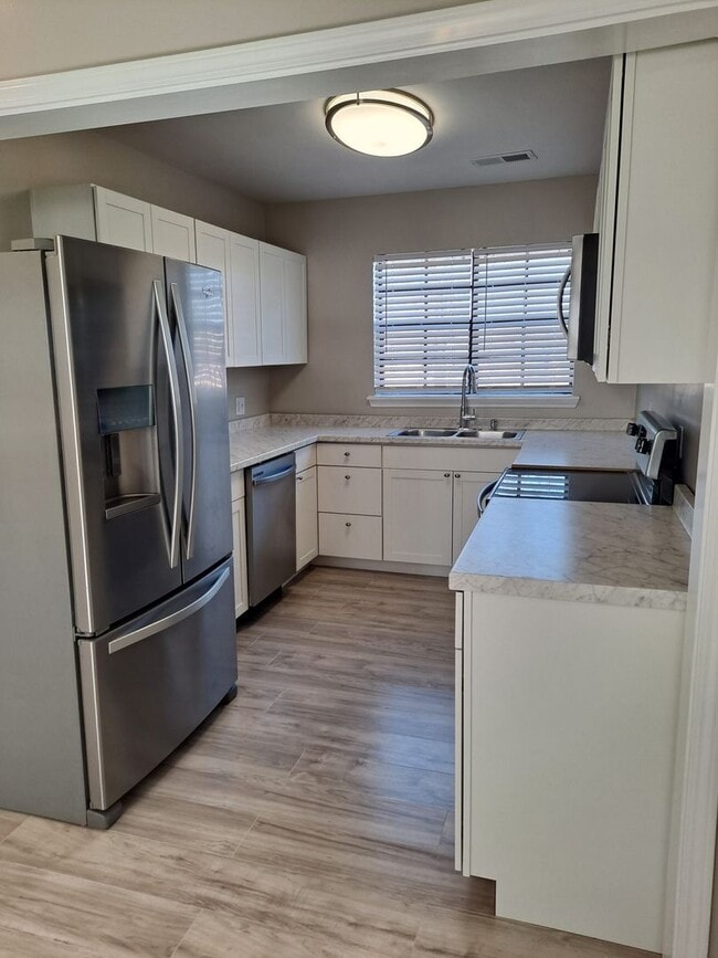 Photo - 2 bedroom 2 bath condo $1,150.00 water included