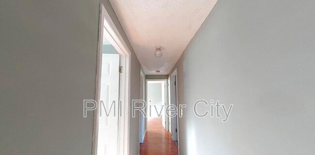 Photo - 7471 John F Kennedy Dr W