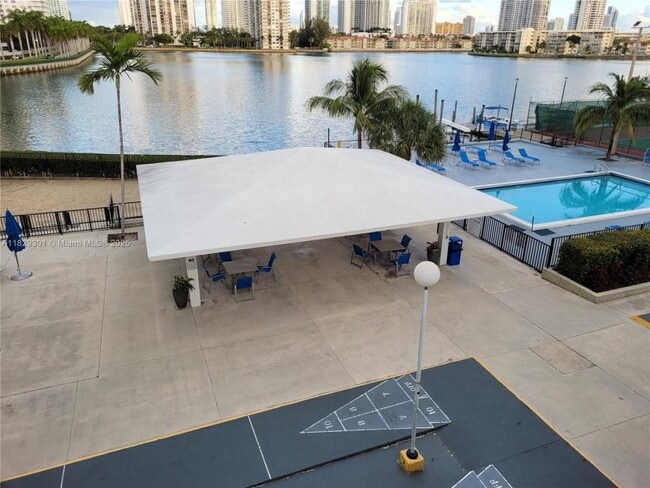 Photo - 2 bedroom in Aventura FL 33160