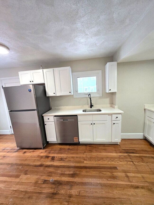 Photo - 89 Armistice Blvd Unit 1L